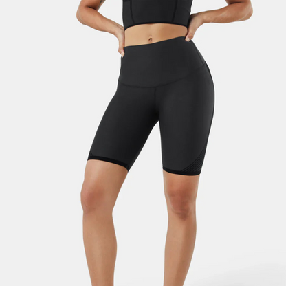 High-Waisted 3D Shaping Shorts Above the Knee